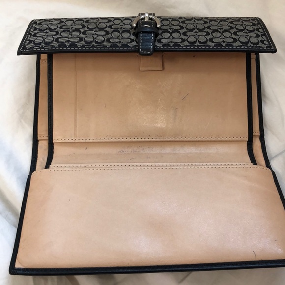 Authentic Signature black Coach satchel and wallet - Picture 12 of 12